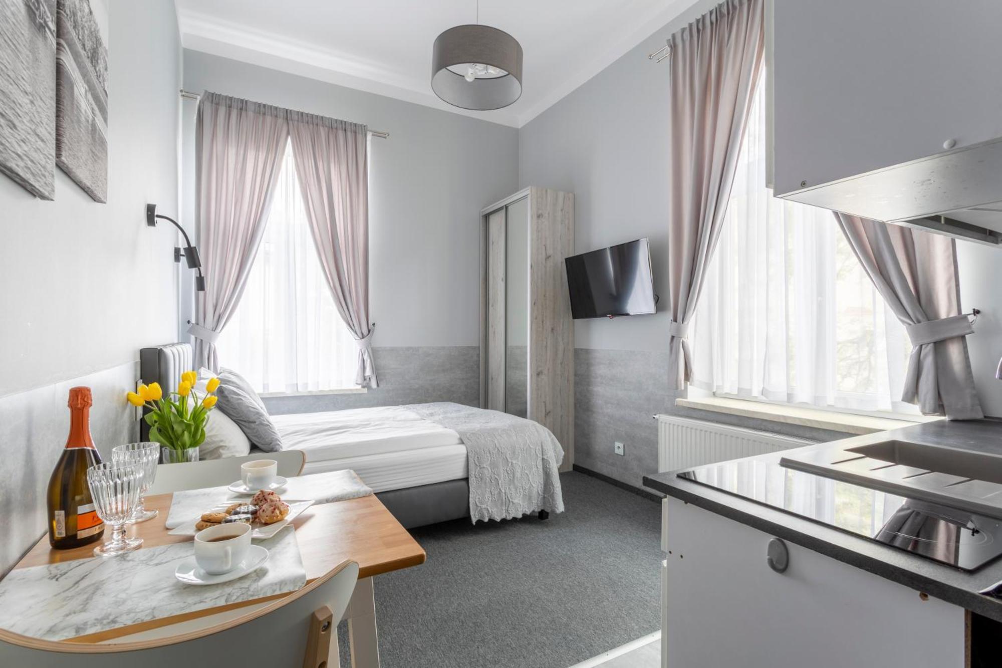 Primero Elegant Apartments Krakow Old Town Ngoại thất bức ảnh