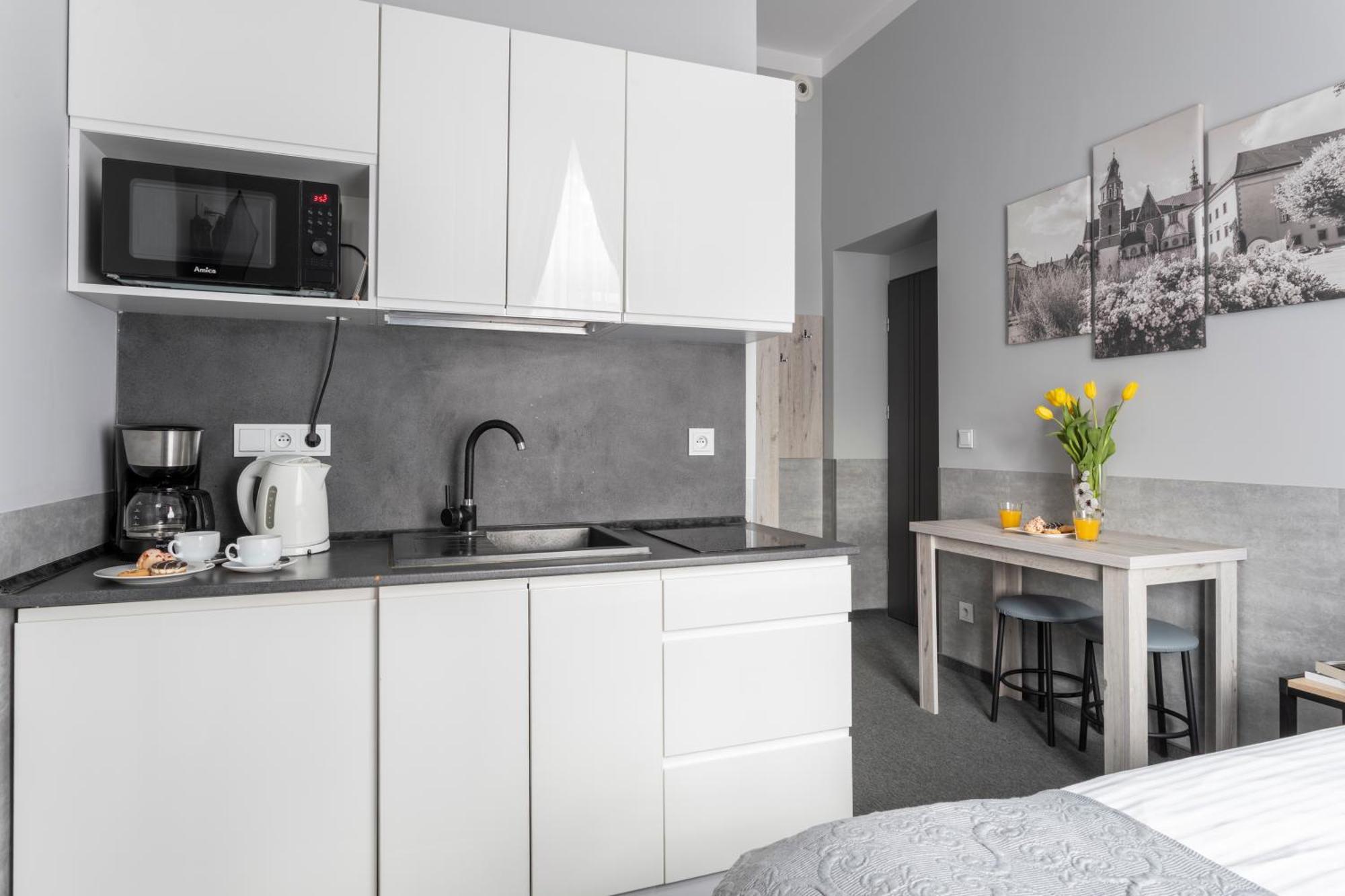 Primero Elegant Apartments Krakow Old Town Ngoại thất bức ảnh